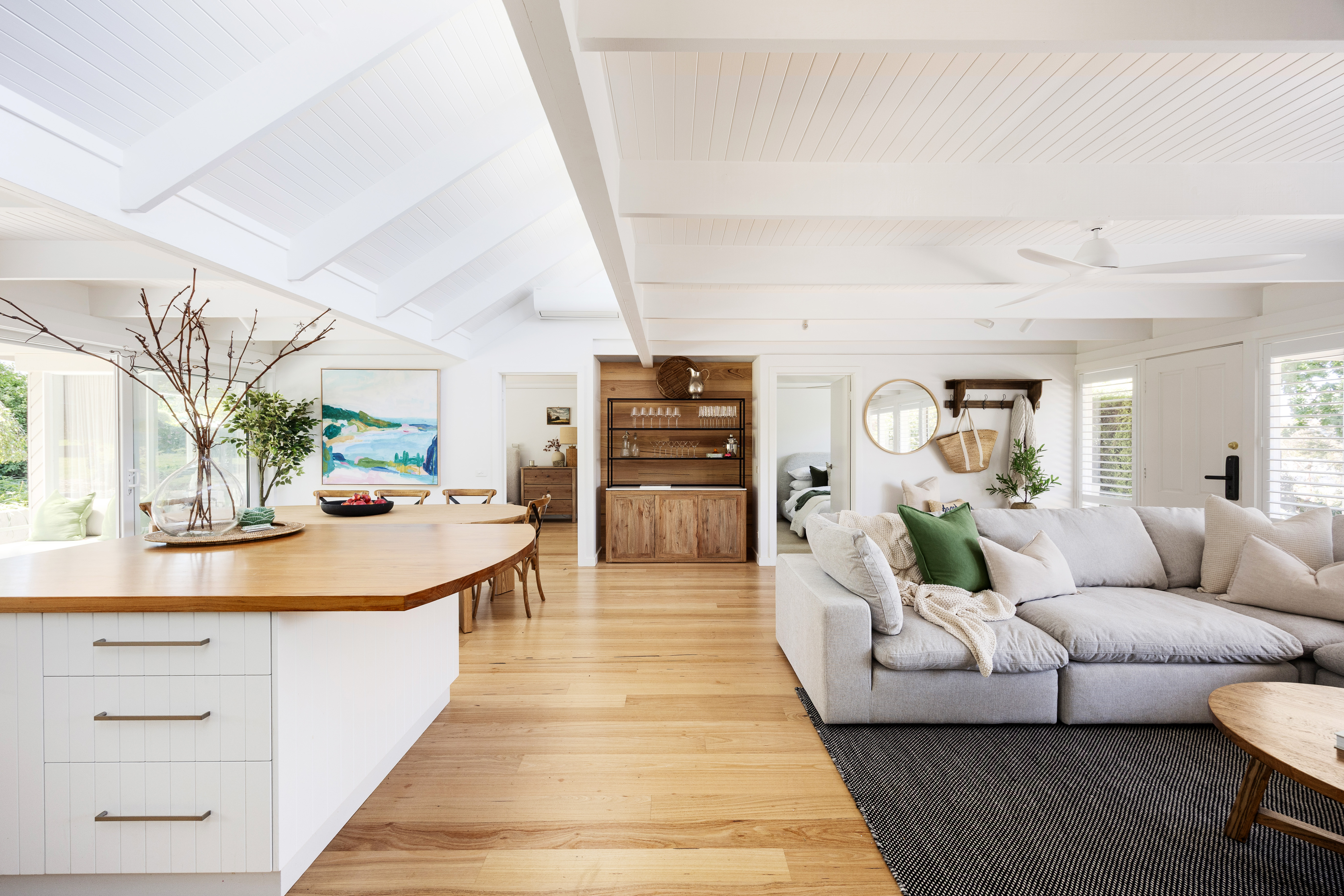 Short-Term Rental vs Long-Term Rental: Which Makes More Sense for Your Property?